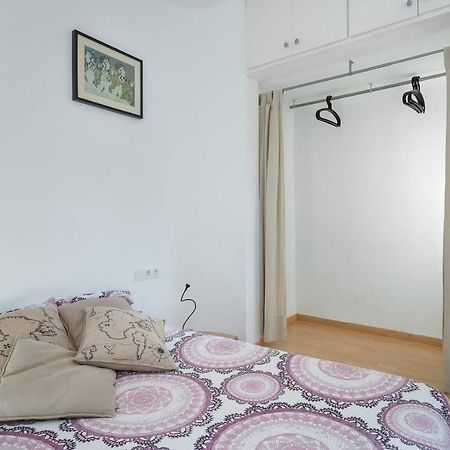 Aparteasy - Lightly, Central And Quiet Apartment Barcelona Bagian luar foto